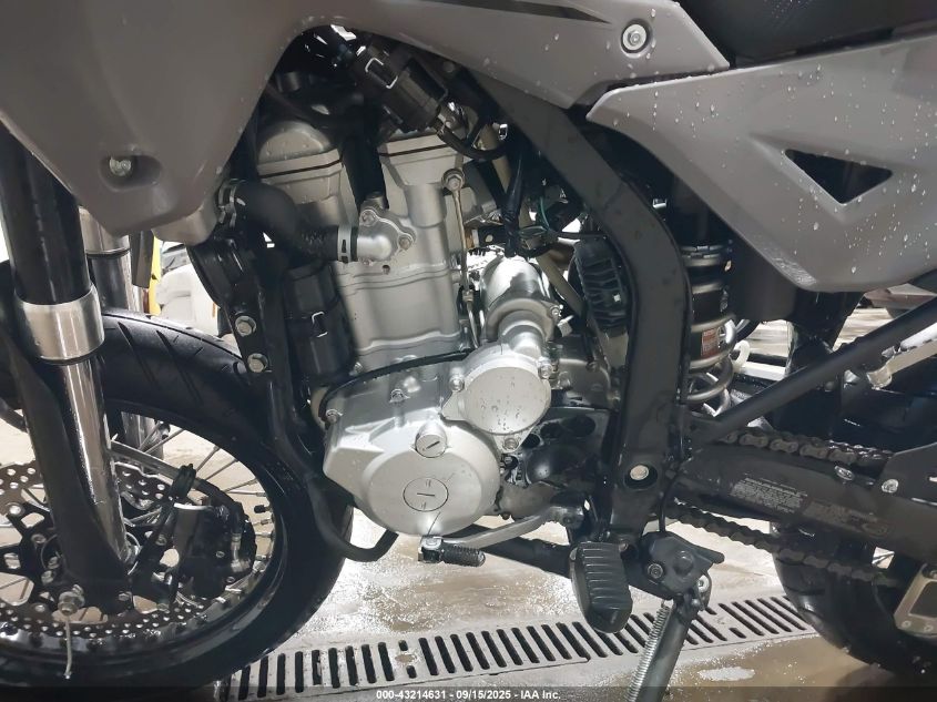 2025 Kawasaki Klx300 S VIN: ML5LXBG16SDA39770 Lot: 43214631