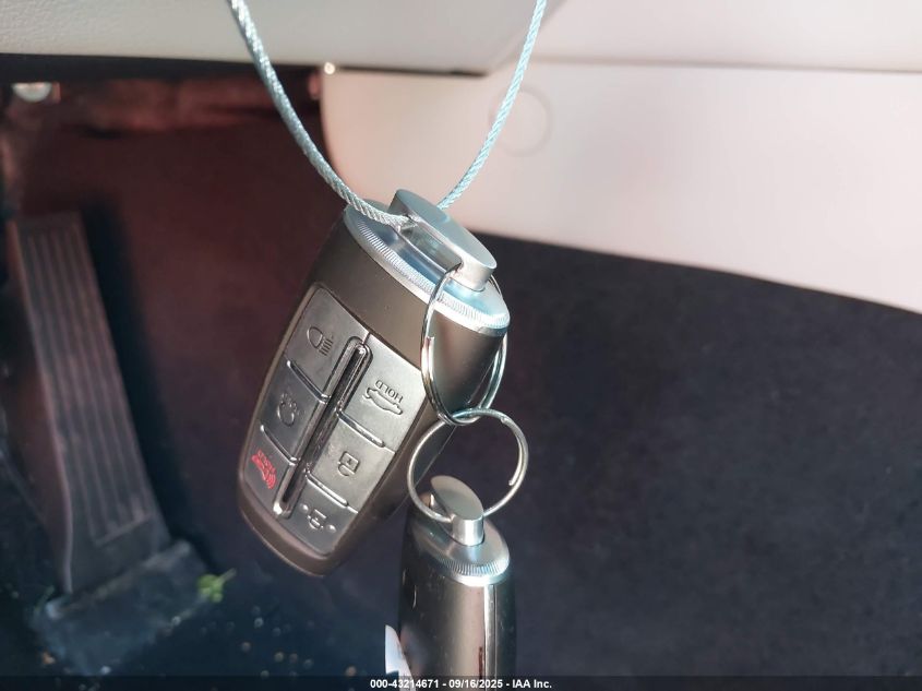 2022 Genesis G70 2.0T Awd VIN: KMTG34TA0NU098594 Lot: 43214671