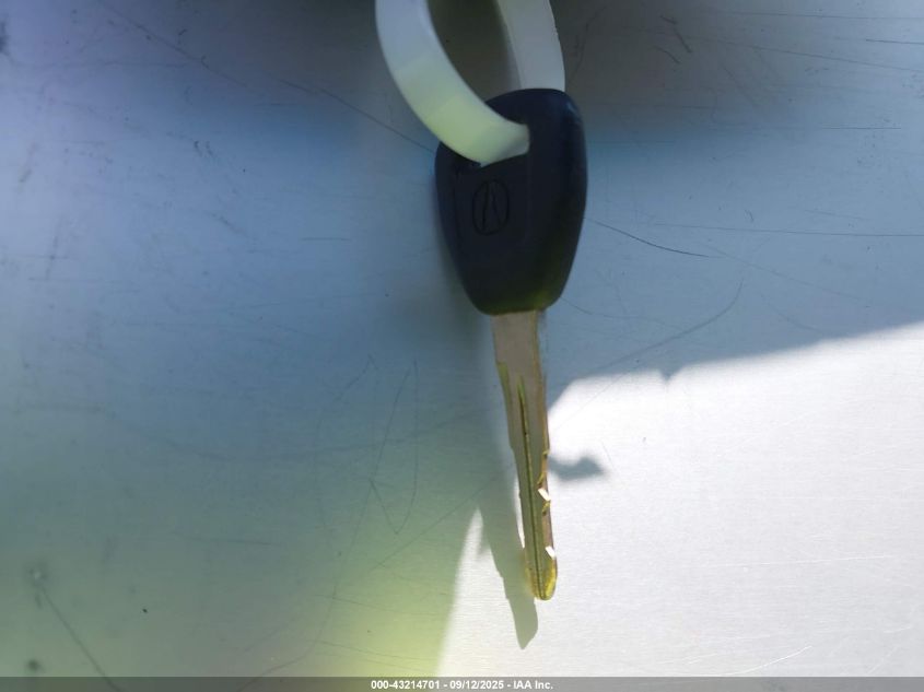 2000 Acura Tl 3.2 VIN: 19UUA5670YA022135 Lot: 43214701