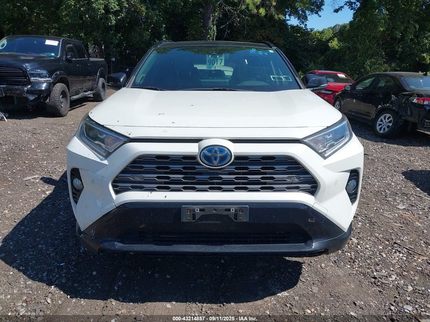 2020 TOYOTA RAV4 HYBRID XSE - JTMEWRFV8LJ044113