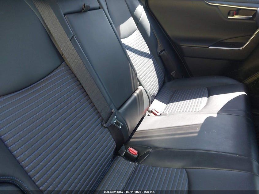 2020 TOYOTA RAV4 HYBRID XSE - JTMEWRFV8LJ044113