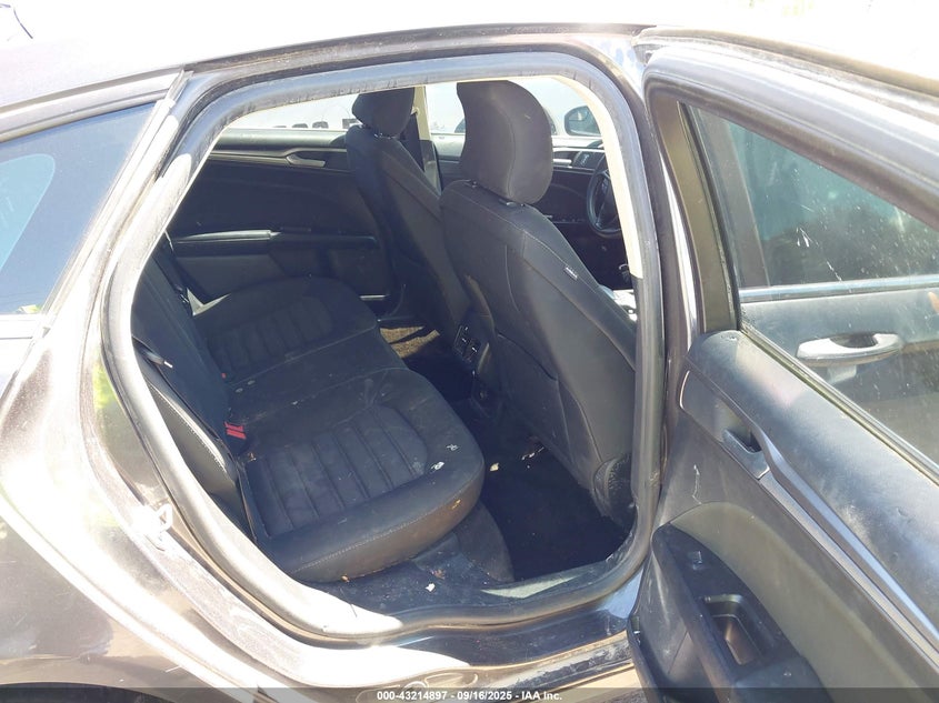 2017 Ford Fusion Se VIN: 3FA6P0H75HR413587 Lot: 43214897