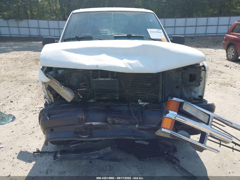 1994 Chevrolet Blazer K1500 VIN: 1GNEK18K3RJ411175 Lot: 43214960