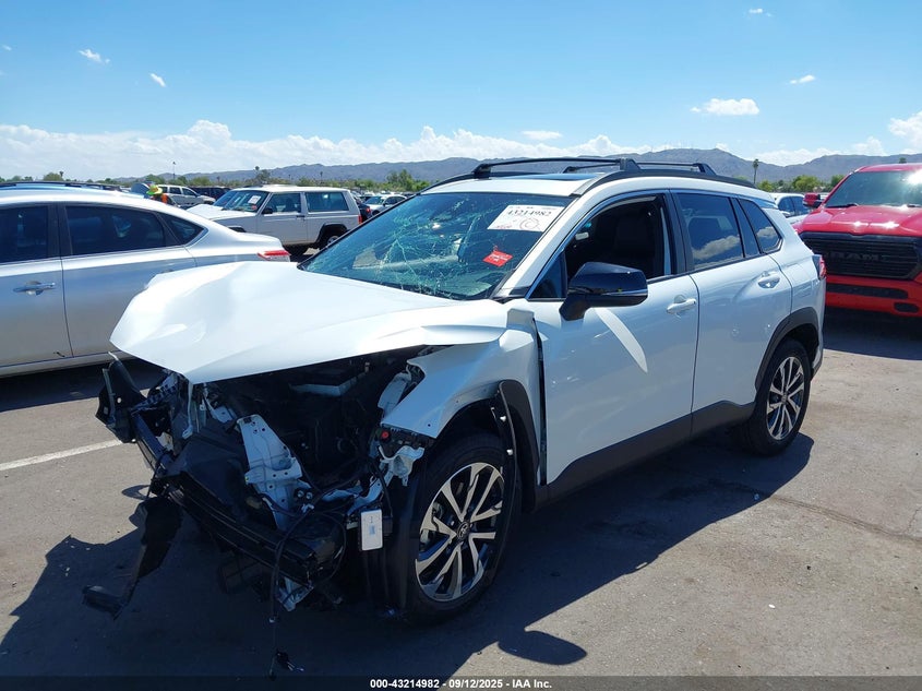 2025 TOYOTA COROLLA CROSS XLE - 7MUDAABG8SV122965