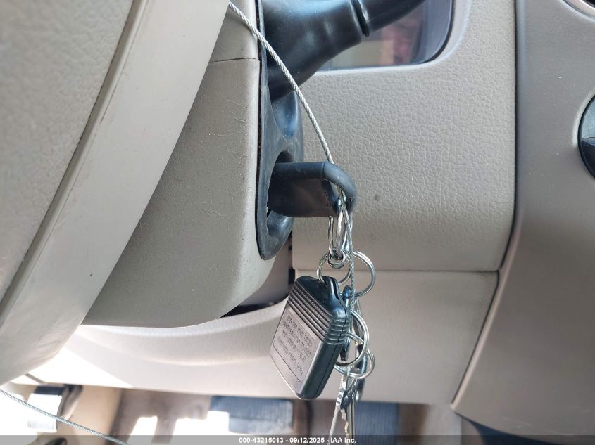 2005 Ford F-150 Fx4/Lariat/Xl/Xlt VIN: 1FTPX14575NA48630 Lot: 43215013