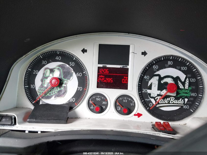 2008 Volkswagen Jetta Se/Sel VIN: 3VWRM71K78M049657 Lot: 43215246