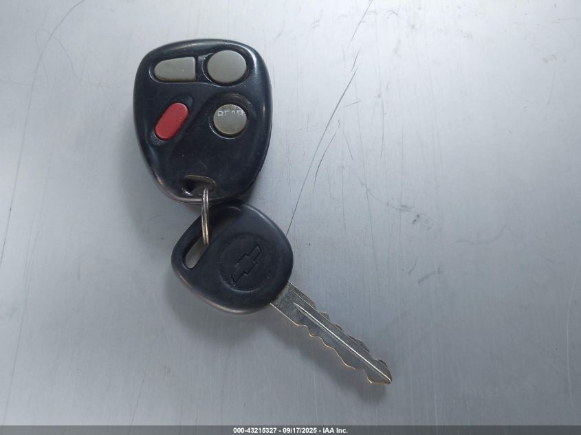 2001 Chevrolet Blazer Lt VIN: 1GNCS13W912155303 Lot: 43215327