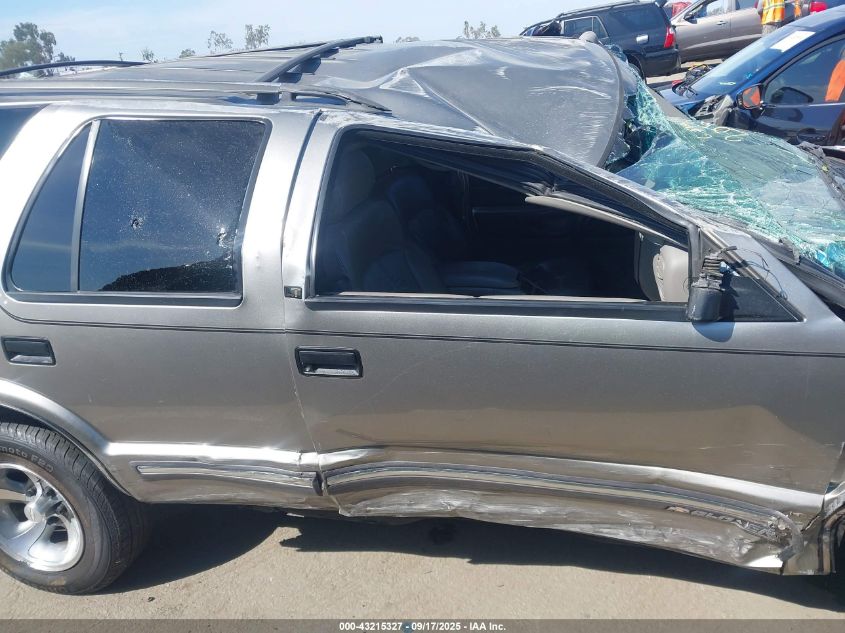 2001 Chevrolet Blazer Lt VIN: 1GNCS13W912155303 Lot: 43215327