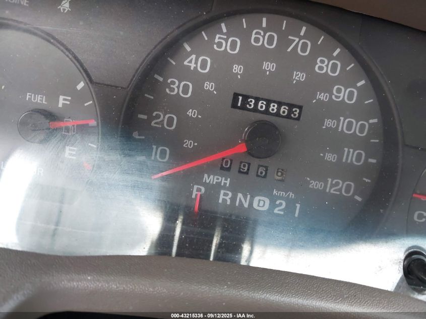 2001 Mercury Grand Marquis Gs VIN: 2MEFM74W91X660965 Lot: 43215336