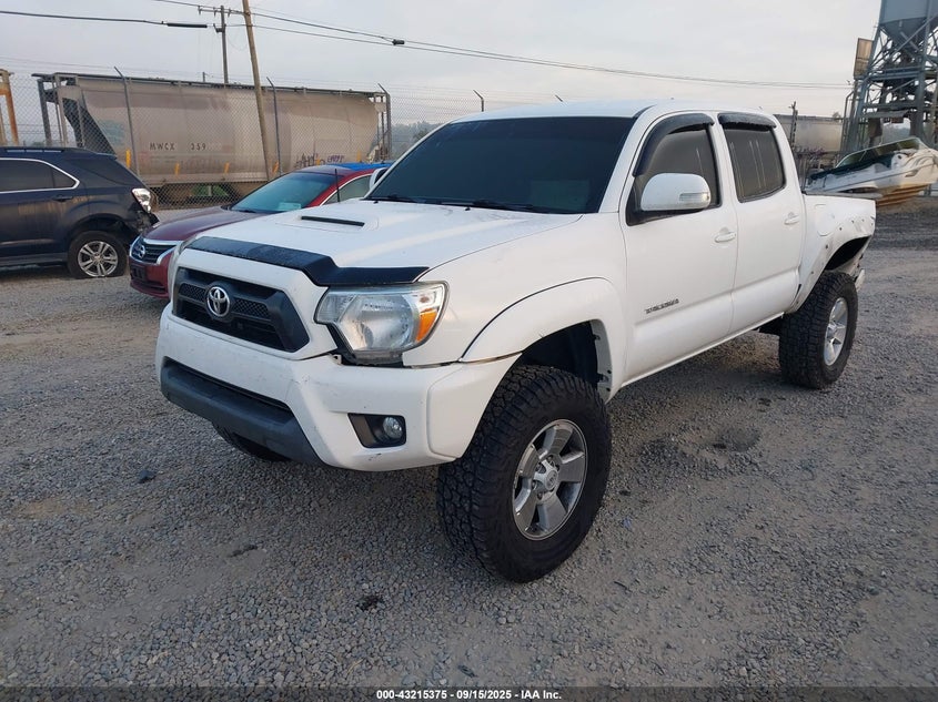 2015 TOYOTA TACOMA BASE V6 3TMLU4EN7FM198580