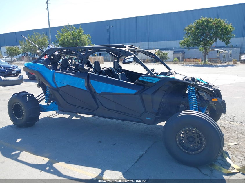 3JBVKAV27PE000095 2023 CAN-AM/ BRP MAVERICK photo no. 2