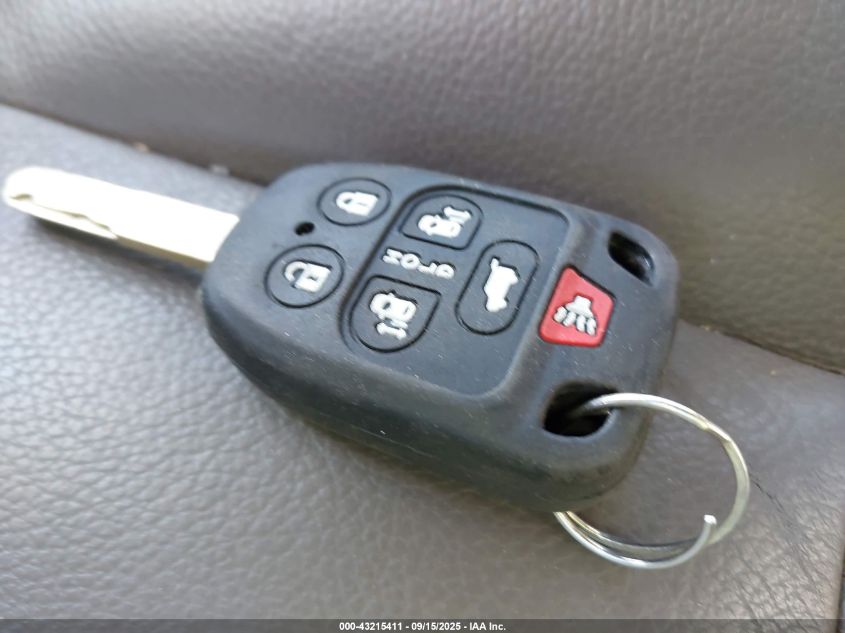 2012 Honda Odyssey Ex-L VIN: 5FNRL5H6XCB139546 Lot: 43215411