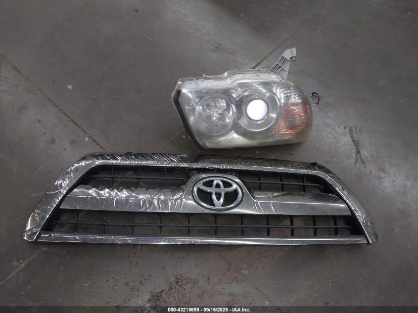 2006 Toyota 4Runner Sr5 Sport V6 VIN: JTEBU14R260104036 Lot: 43215695