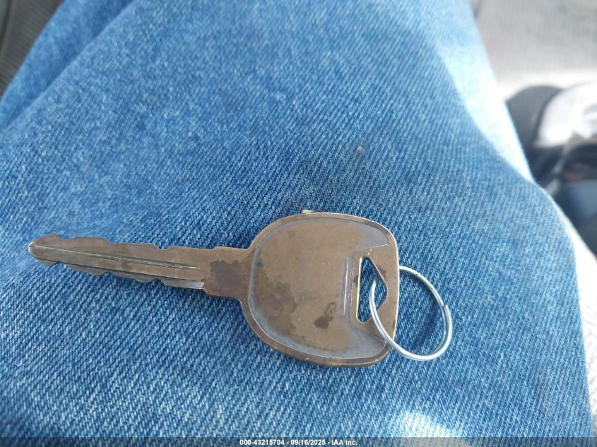 2003 Chevrolet Silverado 2500Hd Work Truck VIN: 1GCHK24U63E114372 Lot: 43215704