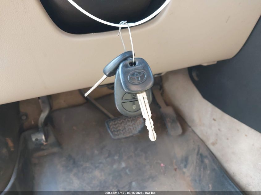 2008 Toyota Sequoia Platinum 5.7L V8 VIN: 5TDZY67A38S013044 Lot: 43215710