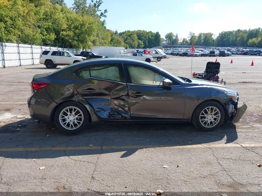 2017 MAZDA MAZDA3 TOURING - 3MZBN1V79HM106572