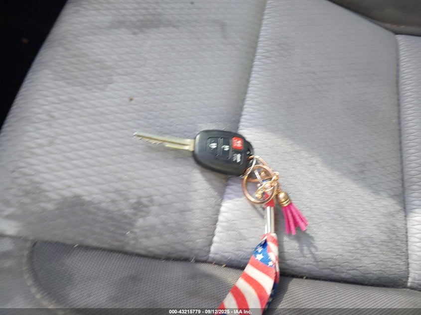 2018 TOYOTA COROLLA LE - 5YFBURHEXJP755018