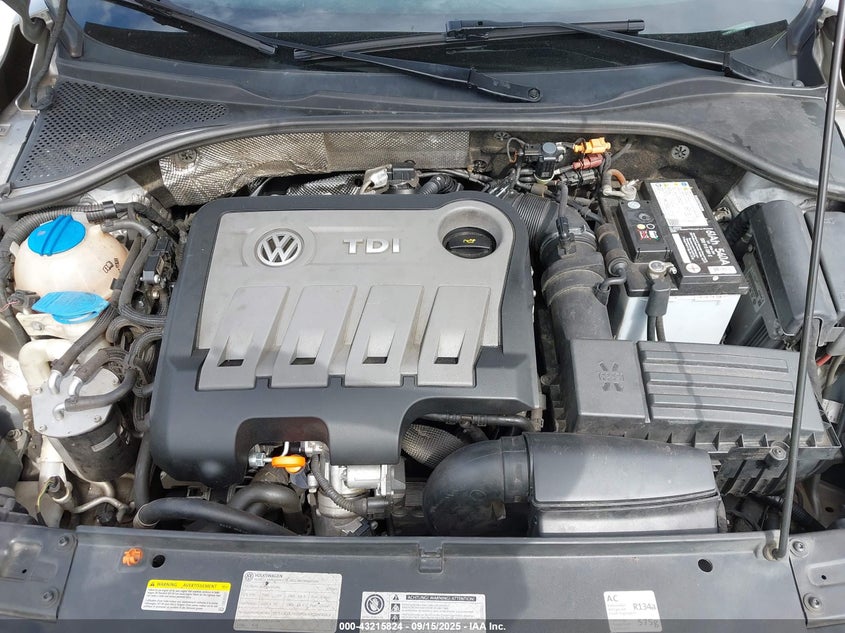2013 VOLKSWAGEN PASSAT 2.0L TDI SE 1VWBN7A30DC001615