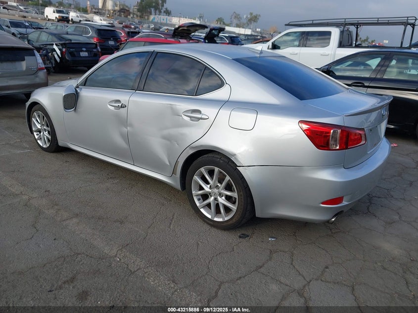 Vin: jthbf5c2xb5133175, lot: 43710379, lexus is 250 20113