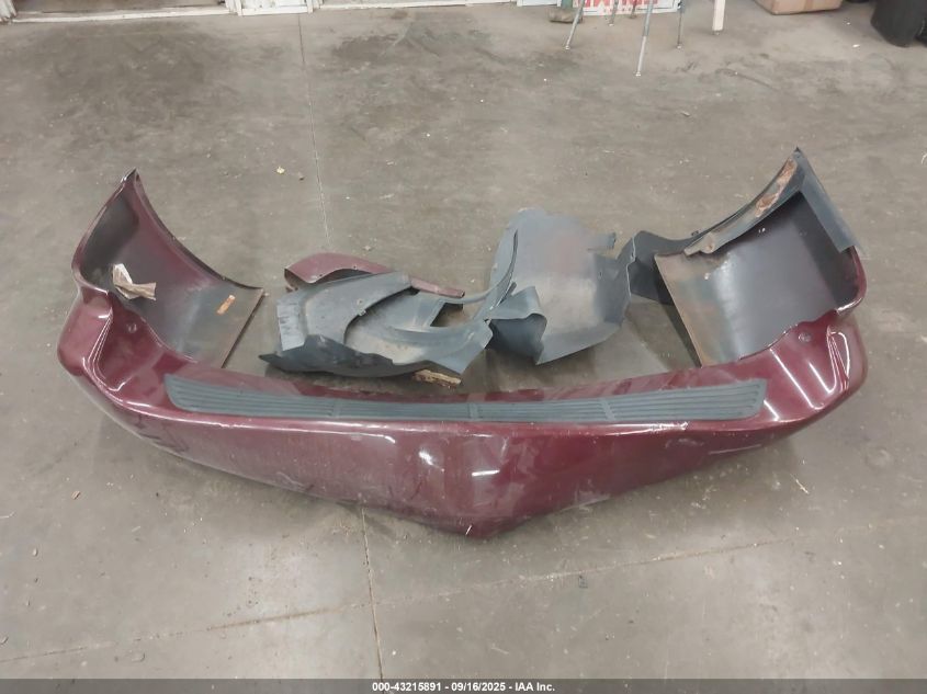 2002 Chrysler Town & Country Limited VIN: 2C8GP64L22R746829 Lot: 43215891