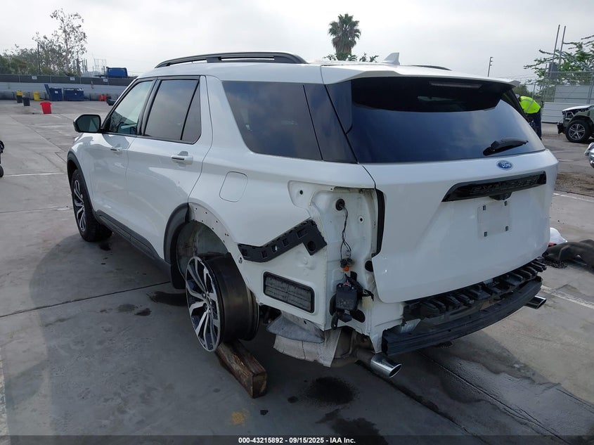 1FMSK7KH7NGA16852 2022 Ford Explorer 2.3 St-Line Other