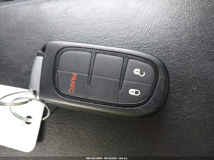 2019 Jeep Cherokee Latitude Plus 4X4 VIN: 1C4PJMLB3KD194597 Lot: 43215899