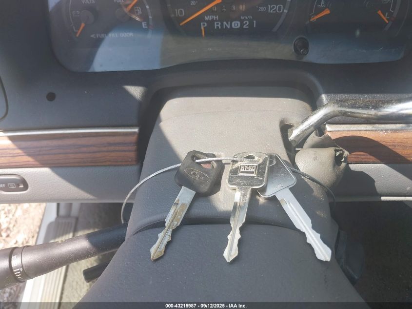 1997 Ford Crown Victoria VIN: 2FALP73W9VX148941 Lot: 43215987