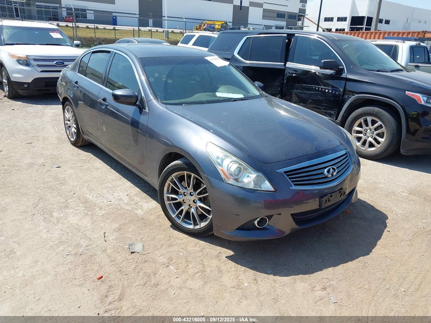 INFINITI G37 JOURNEY