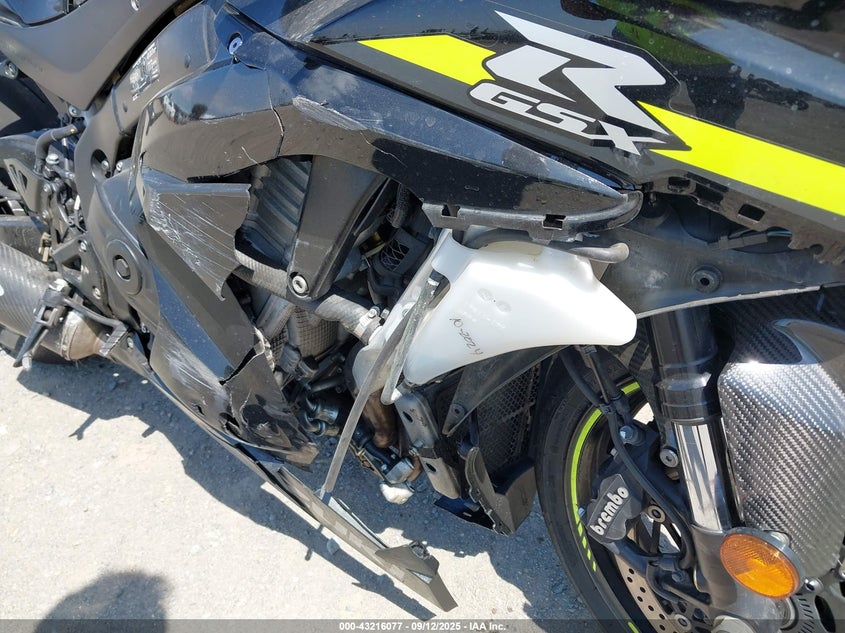 2023 Suzuki Gsx-R1000 VIN: JS1DM11FXP7100083 Lot: 43216077