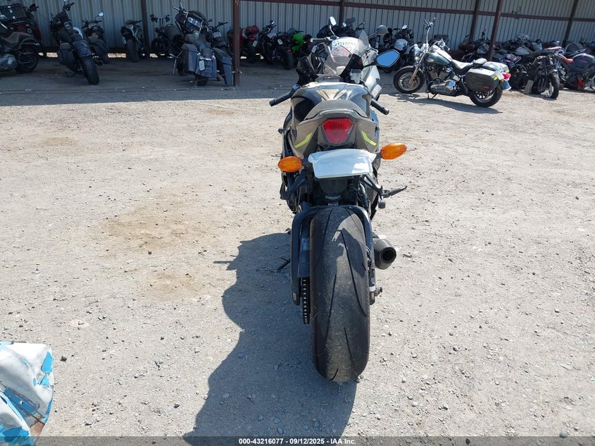 2023 Suzuki Gsx-R1000 VIN: JS1DM11FXP7100083 Lot: 43216077