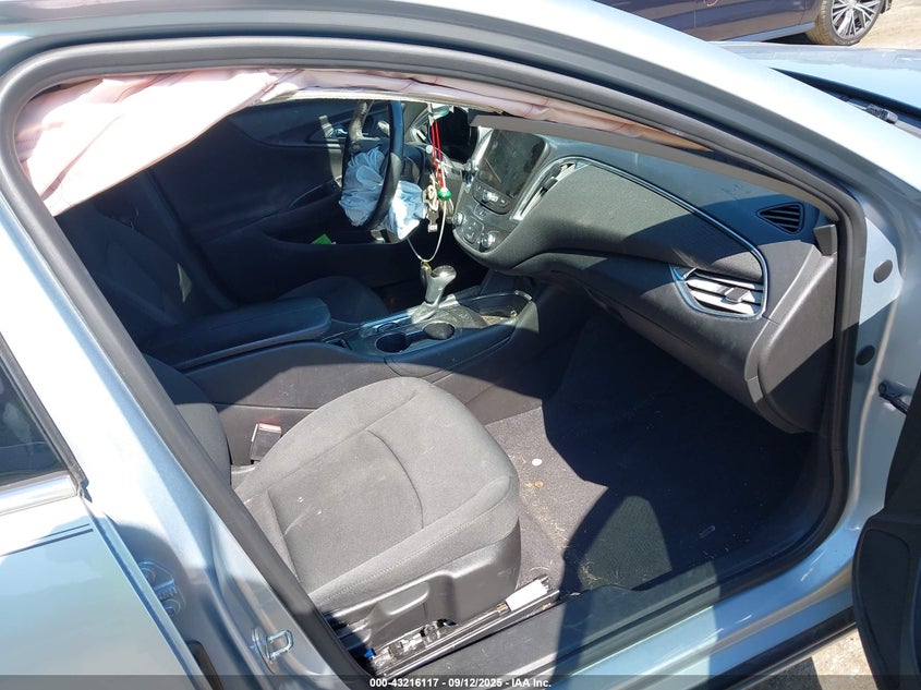 2017 CHEVROLET MALIBU 1LT 1G1ZE5ST9HF136254