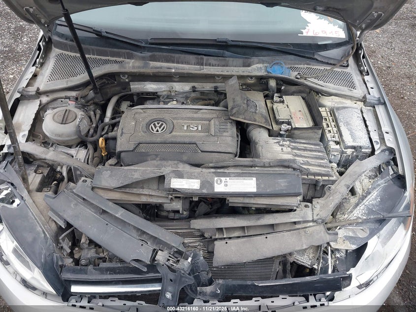 2017 Volkswagen Golf Tsi S 4-Door/Tsi Se 4-Door/Tsi Sel 4-Door/Tsi Wolfsburg Edition 4-Door VIN: 3VW217AU3HM058853 Lot: 43216160