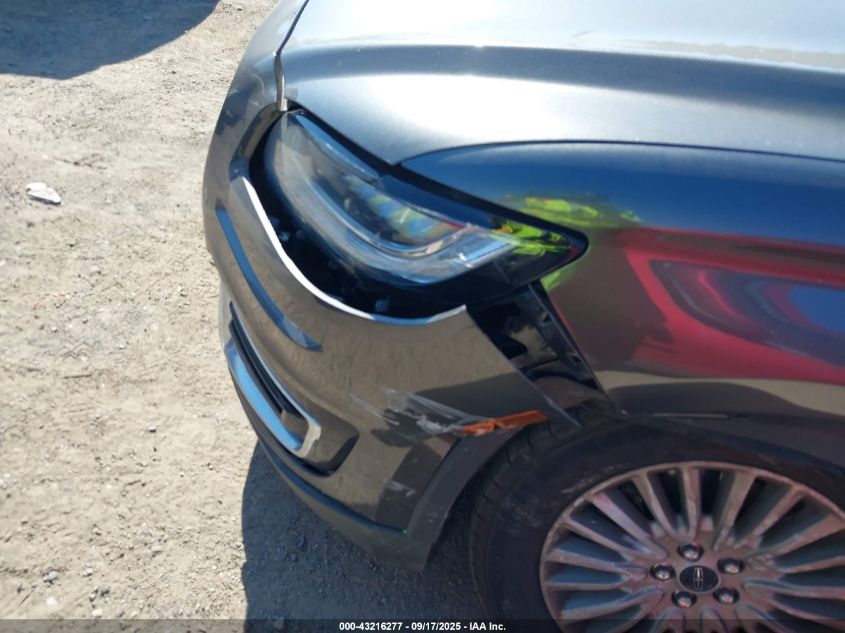 2019 Lincoln Nautilus Standard VIN: 2LMPJ8J9XKBL30334 Lot: 43216277