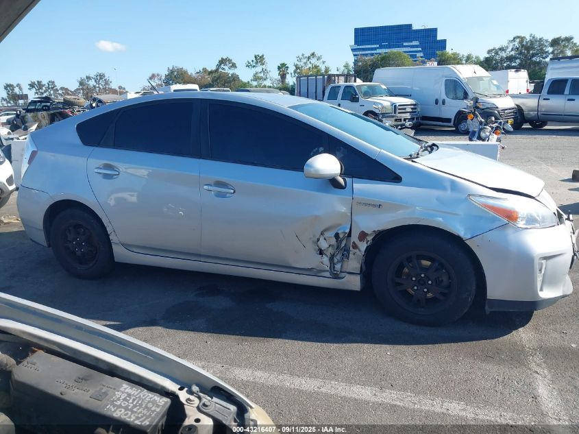 2013 Toyota Prius Two VIN: JTDKN3DU3D5627700 Lot: 43216407