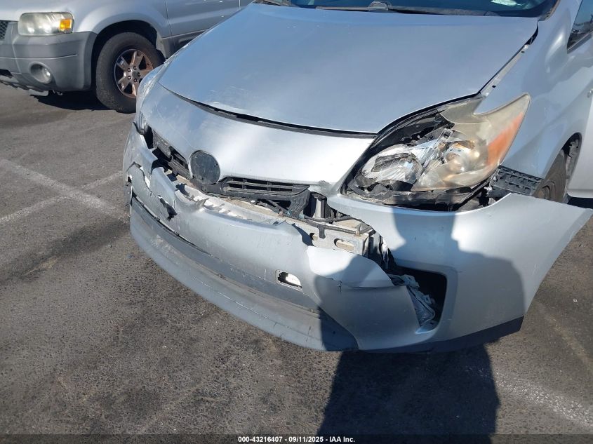 2013 Toyota Prius Two VIN: JTDKN3DU3D5627700 Lot: 43216407