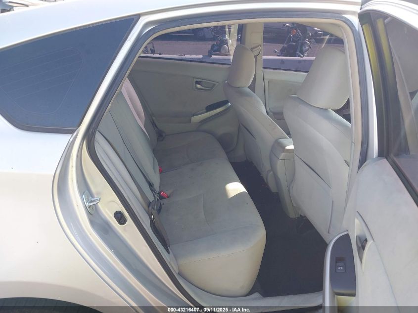 2013 Toyota Prius Two VIN: JTDKN3DU3D5627700 Lot: 43216407