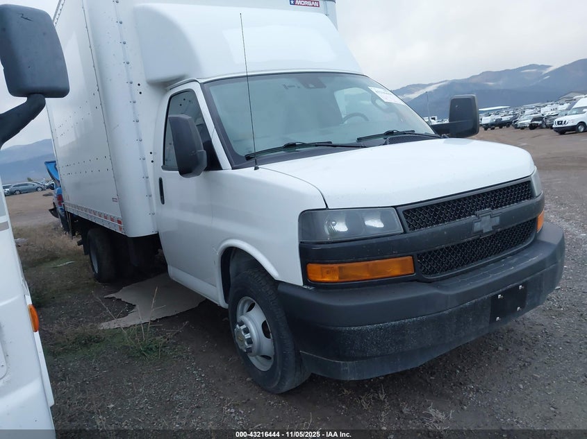 2020 CHEVROLET EXPRESS CUTAWAY WORK VAN