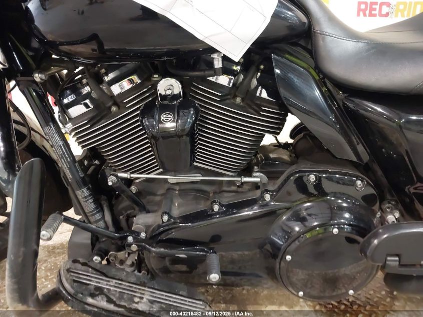 2018 Harley-Davidson Flhxs Street Glide Special VIN: 1HD1KRC12JB618156 Lot: 43216482