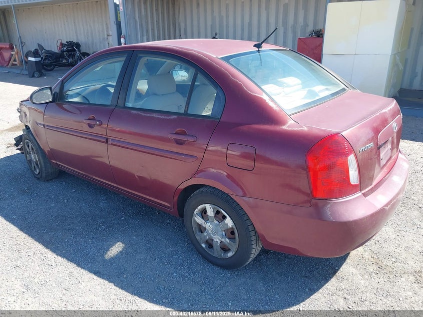 2006 Hyundai Accent Gls brown sedan gasoline KMHCN46C66U021813 photo #4