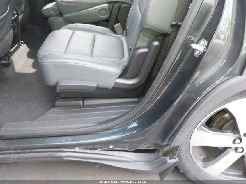 2018 Chevrolet Traverse 3Lt VIN: 1GNERHKW1JJ123272 Lot: 43216654