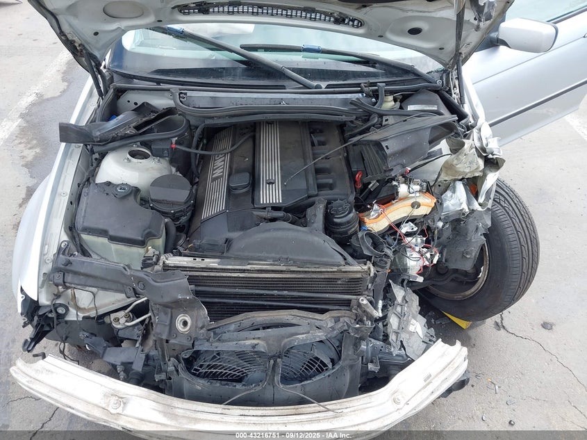 2002 BMW 325I VIN: WBAET37492NG73611 Lot: 43216751