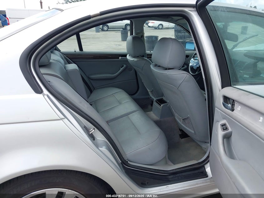 2002 BMW 325I VIN: WBAET37492NG73611 Lot: 43216751