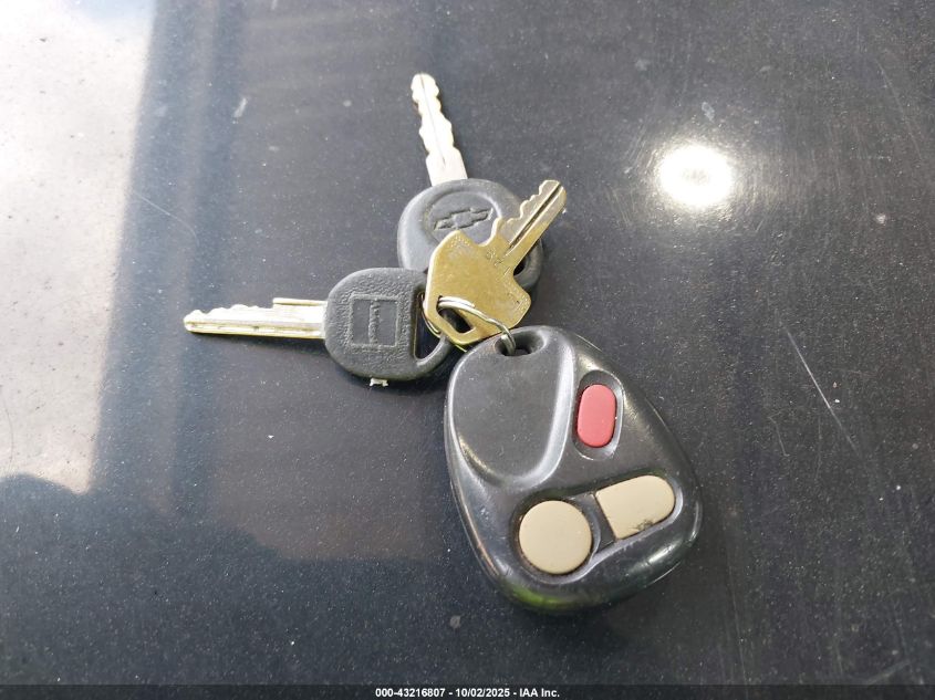 2002 Chevrolet Avalanche 1500 VIN: 3GNEK13TX2G201292 Lot: 43216807