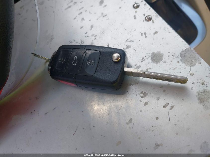 2008 Volkswagen Eos Komfort/Turbo VIN: WVWBA71F08V053314 Lot: 43216889