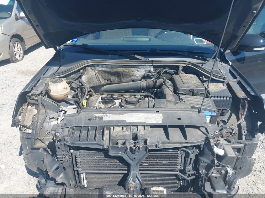 2016 VOLKSWAGEN TIGUAN S WVGBV7AX0GW001702