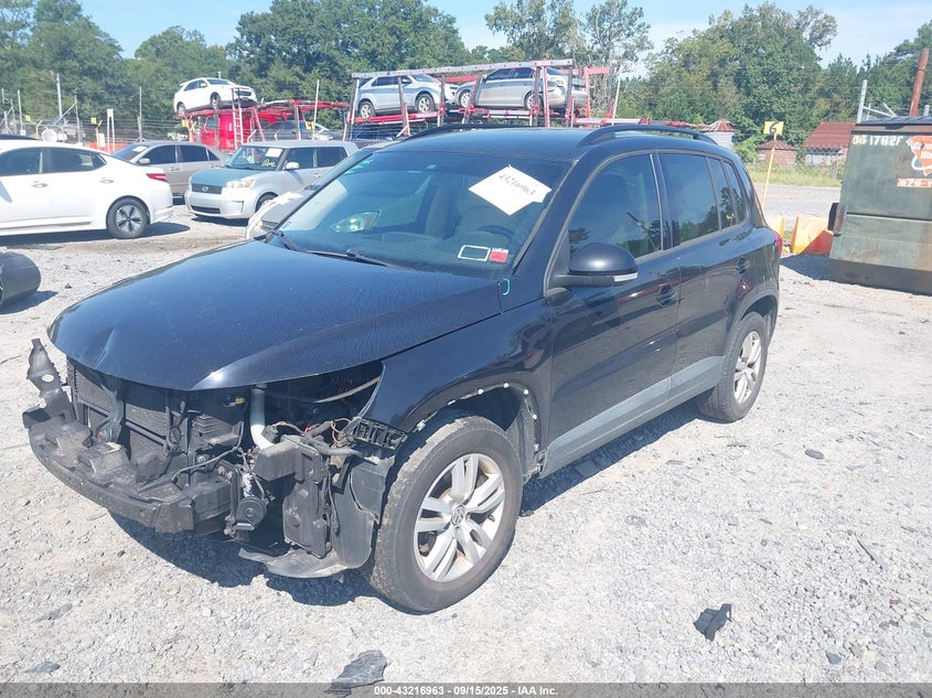 2016 VOLKSWAGEN TIGUAN S WVGBV7AX0GW001702