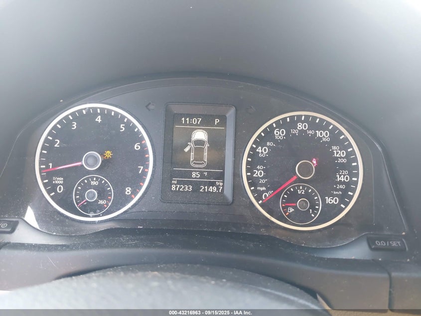 2016 VOLKSWAGEN TIGUAN S WVGBV7AX0GW001702