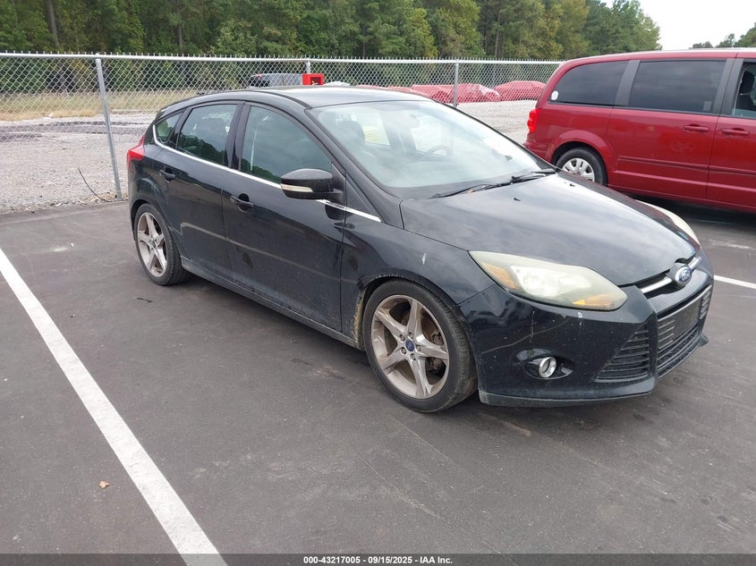 2014 FORD FOCUS TITANIUM - 1FADP3N27EL114825
