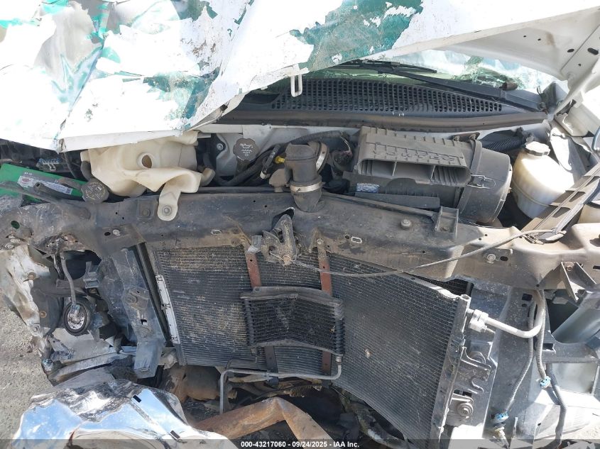 2006 Chevrolet Express Cutaway Work Van VIN: 1GBKG31UX61239263 Lot: 43217060