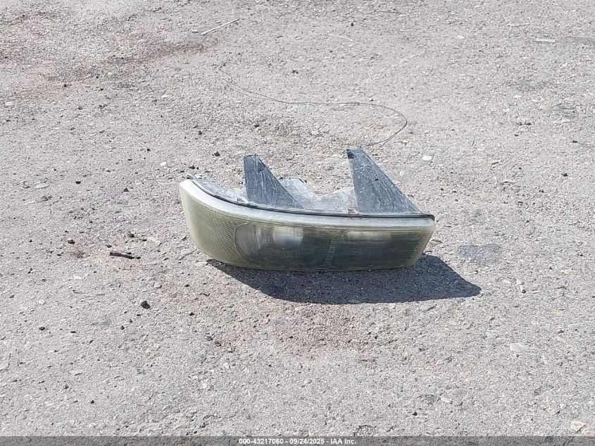 2006 Chevrolet Express Cutaway Work Van VIN: 1GBKG31UX61239263 Lot: 43217060